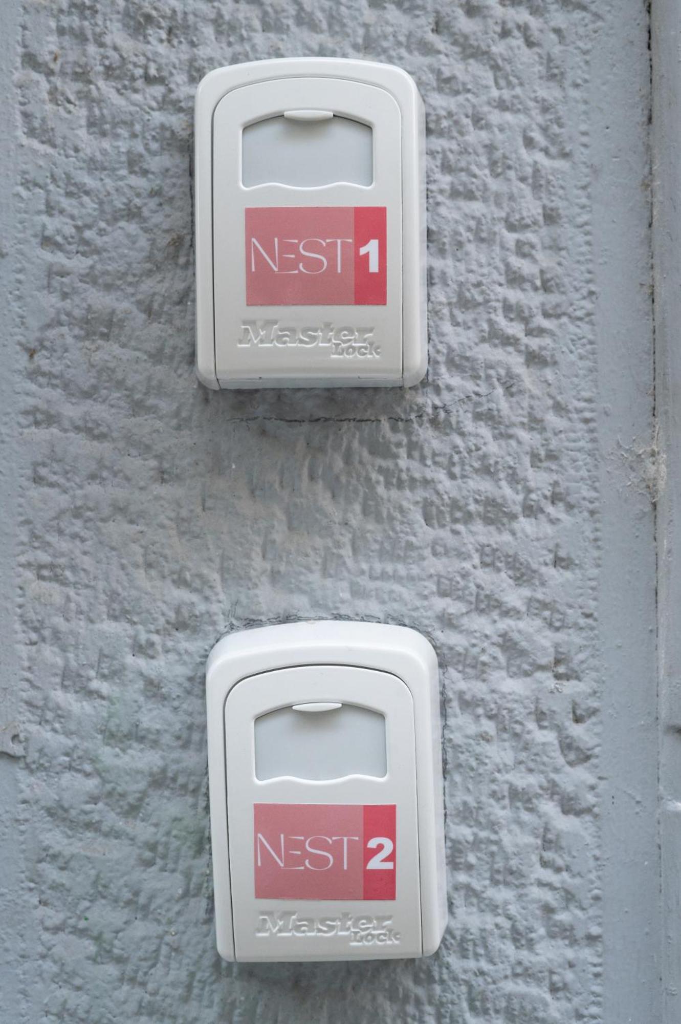 Honey Oak & Cream Patio By Nest Appartement Thessaloniki Buitenkant foto