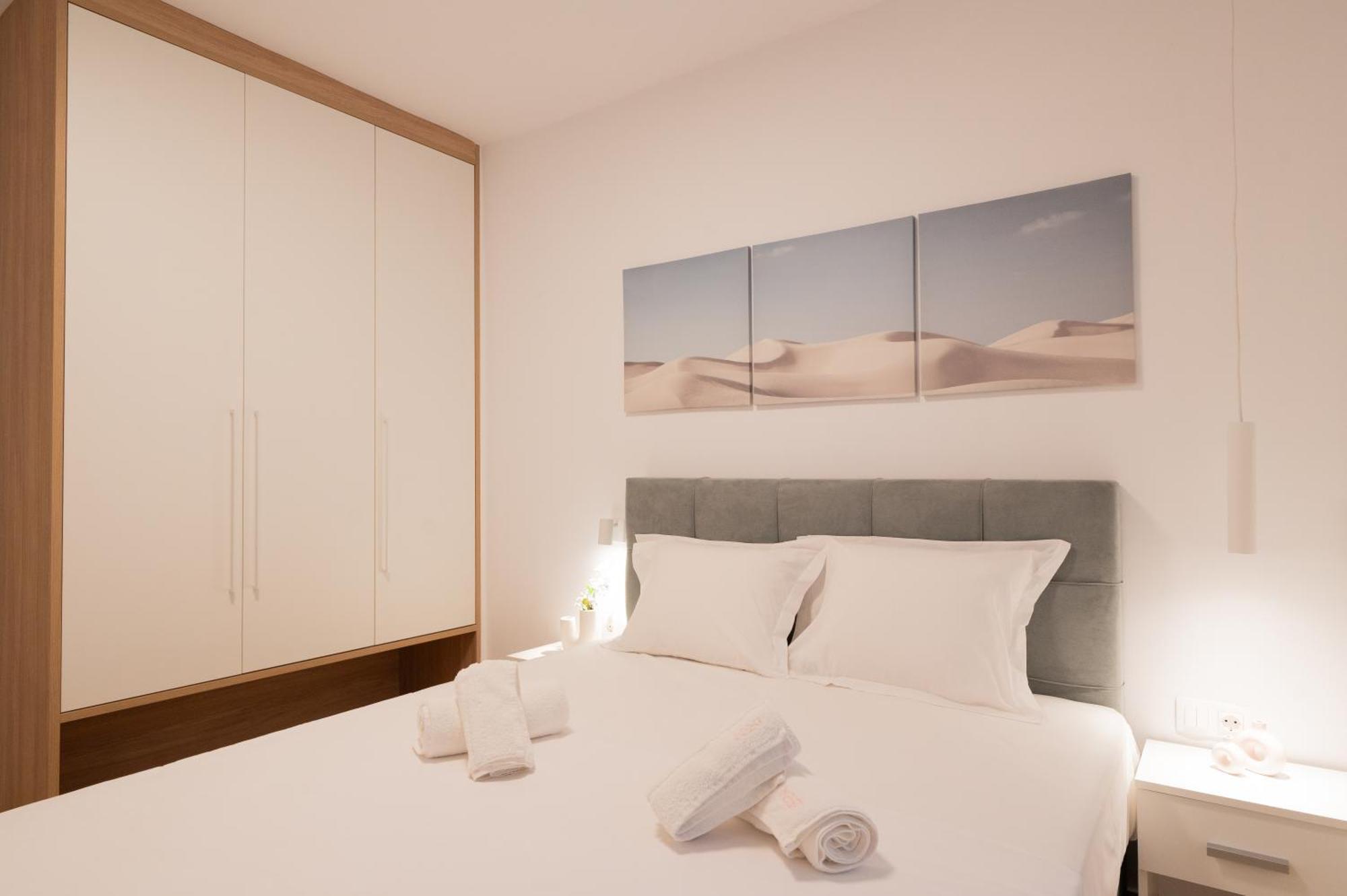 Honey Oak & Cream Patio By Nest Appartement Thessaloniki Buitenkant foto